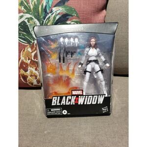Marvel Legends Black Widow Deluxe Action Figure 6"